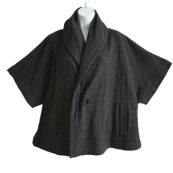 ANGoRa WooL Eileen Fisher Lagenlook Kimono Sleeve Cape Jacket Charcoal M - Picture 2 of 7